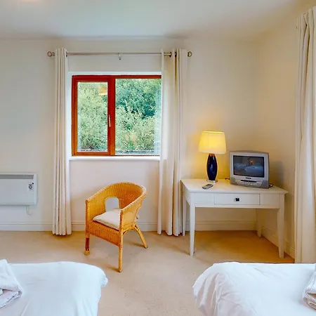 Дом отдыха Lakeside Homes - Type B By Trident Homes Киллало