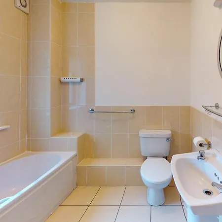 Дом отдыха Lakeside Homes - Type B By Trident Homes Киллало